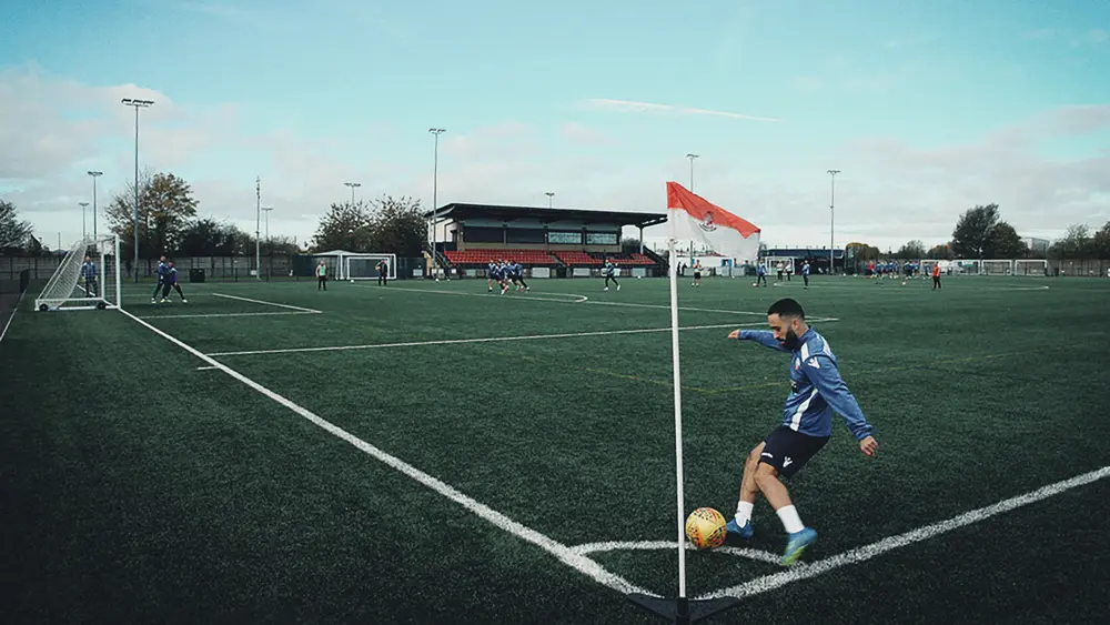Play-football-in-Birmingham-Castle-Vale