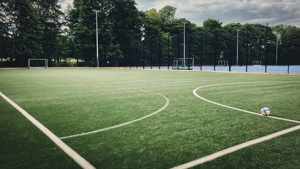 Play-football-in-Birmingham-Wyndley